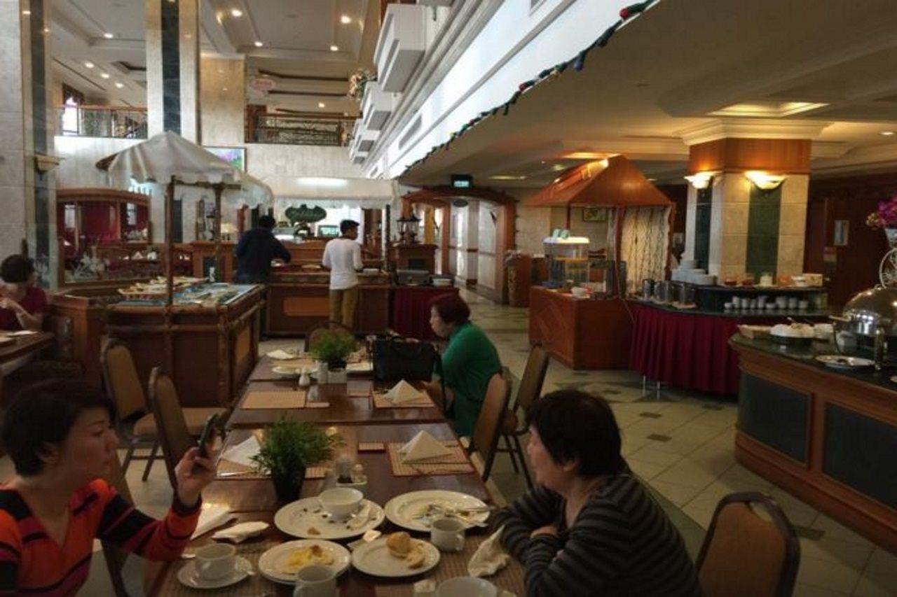 Mulia Hotel Bandar Seri Begawan Exteriör bild