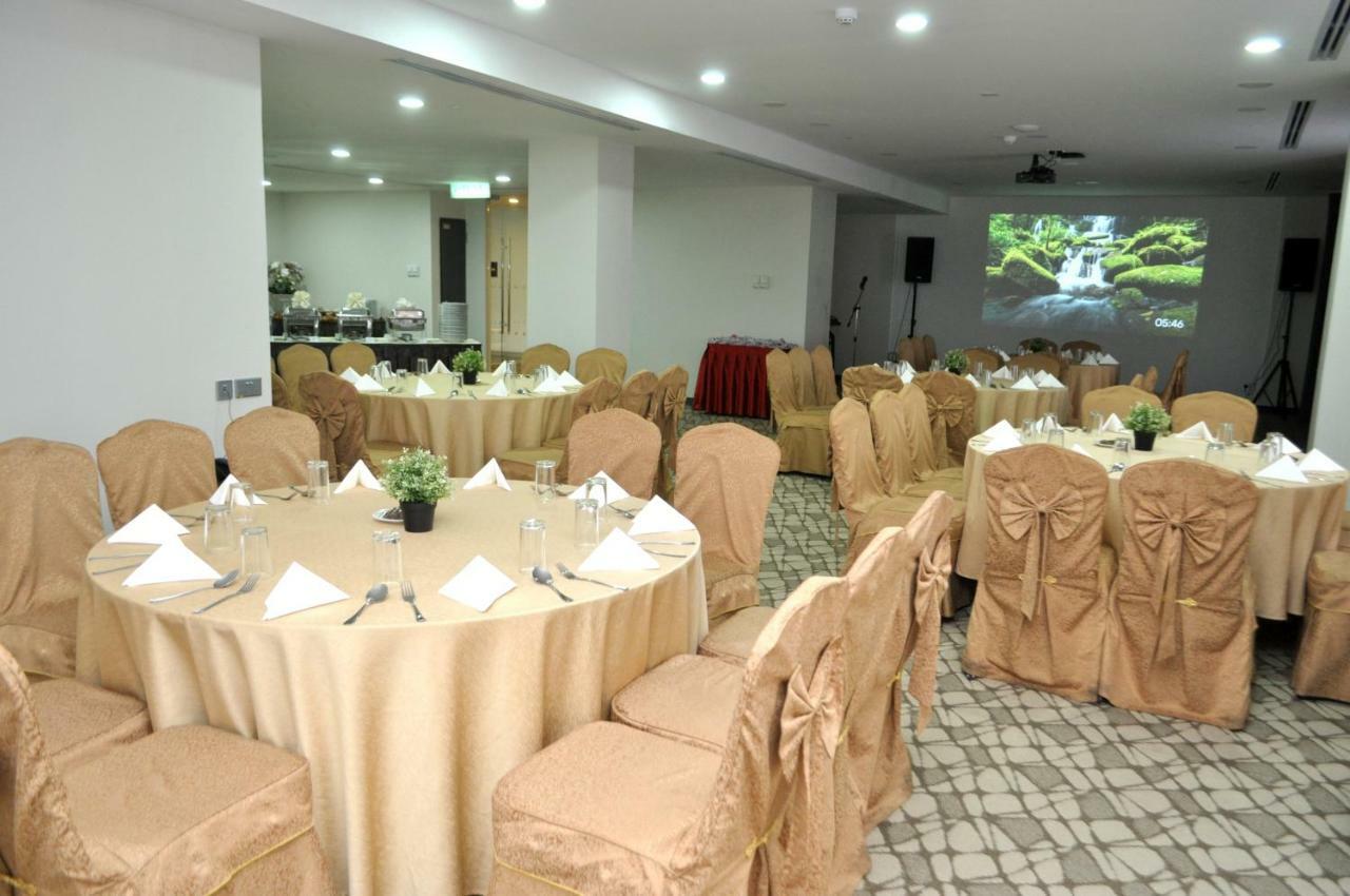 Mulia Hotel Bandar Seri Begawan Exteriör bild